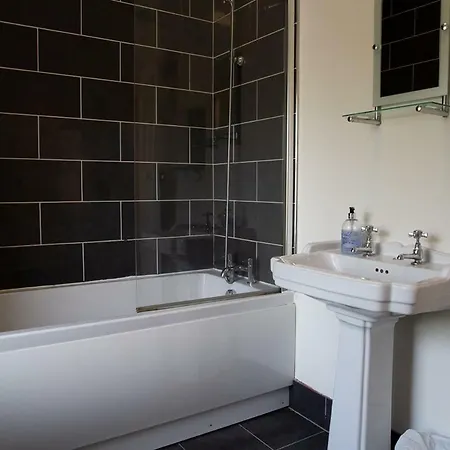 Knightor Manor Bed and breakfast
