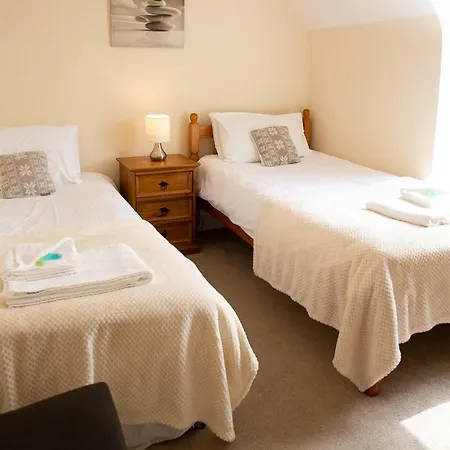 Bed and breakfast Knightor Manor 4*